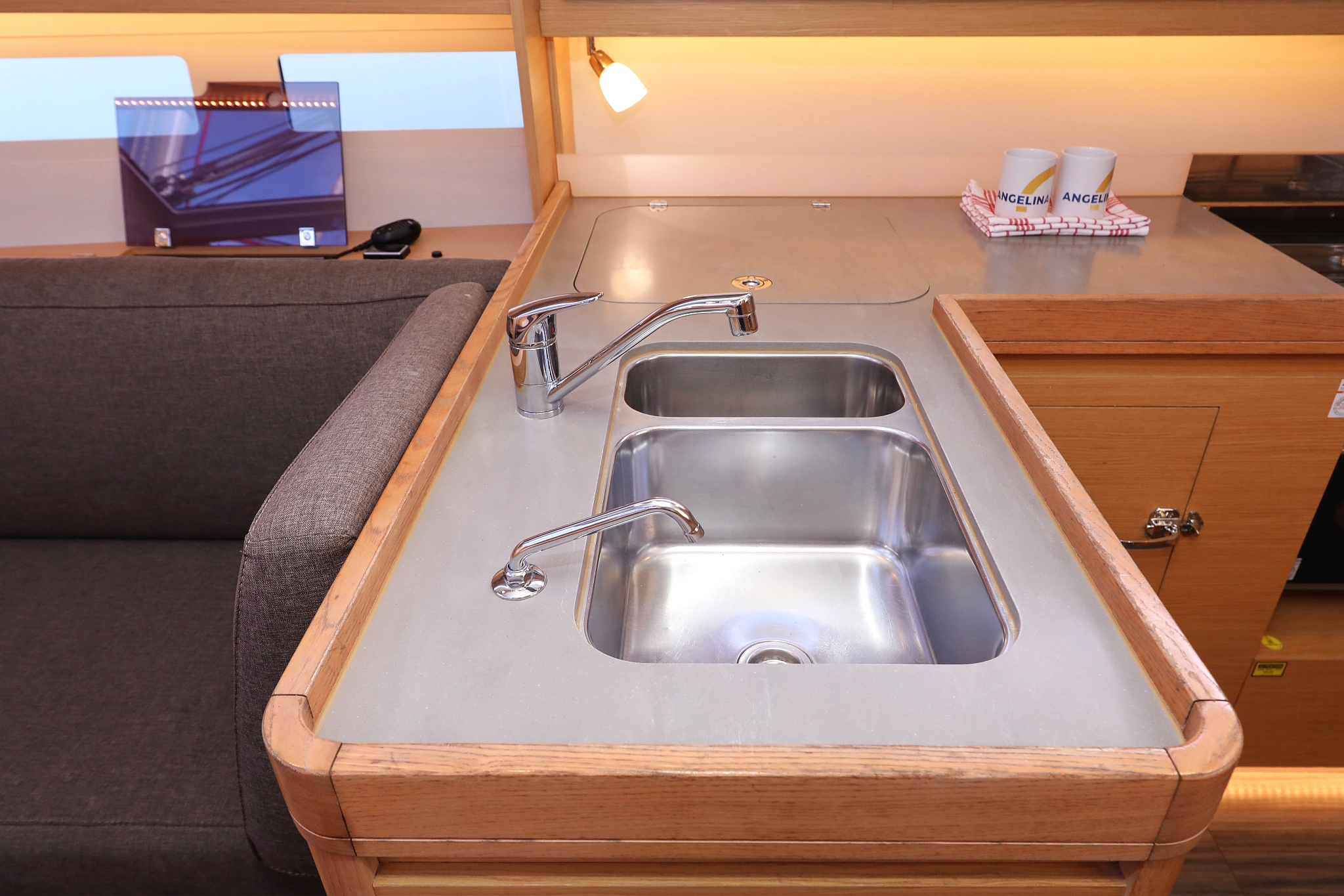 Dufour 412 GL — photo 38