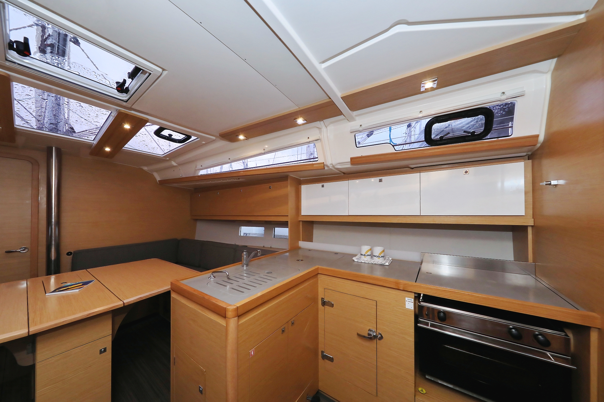 Dufour 390 GL — photo 22