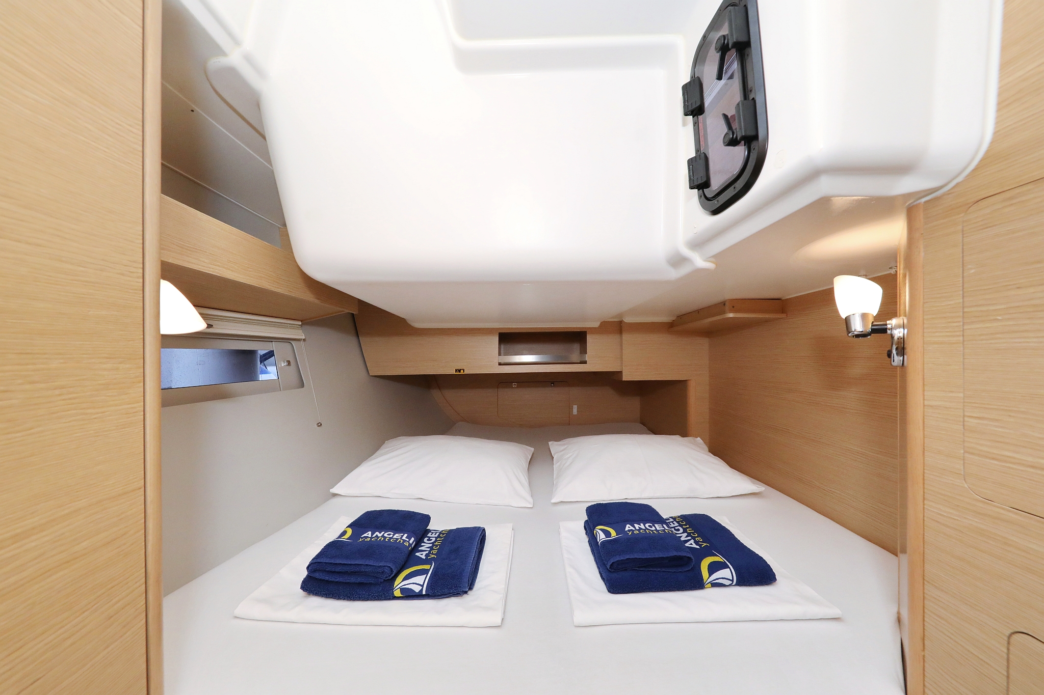 Dufour 390 GL — photo 25