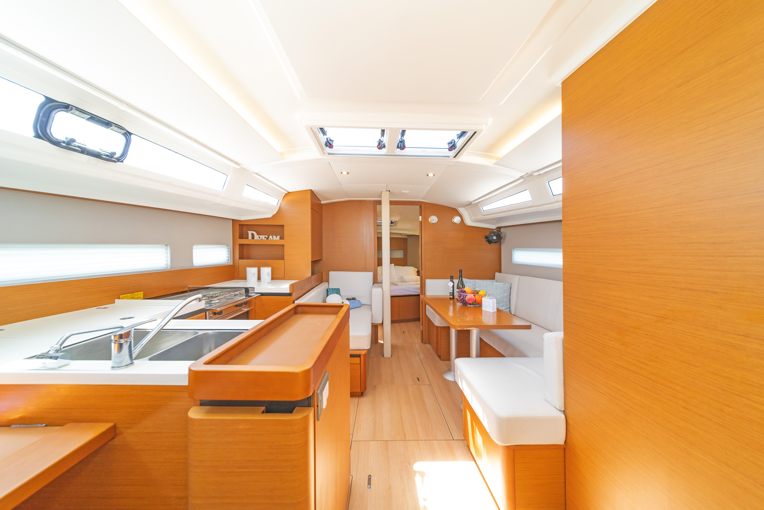 Sun Odyssey 410 - 3 cab. — photo 10