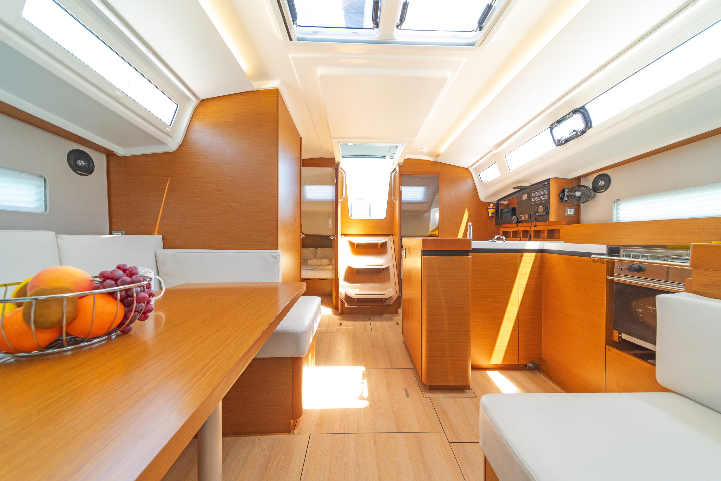 Sun Odyssey 410 - 3 cab. — photo 11