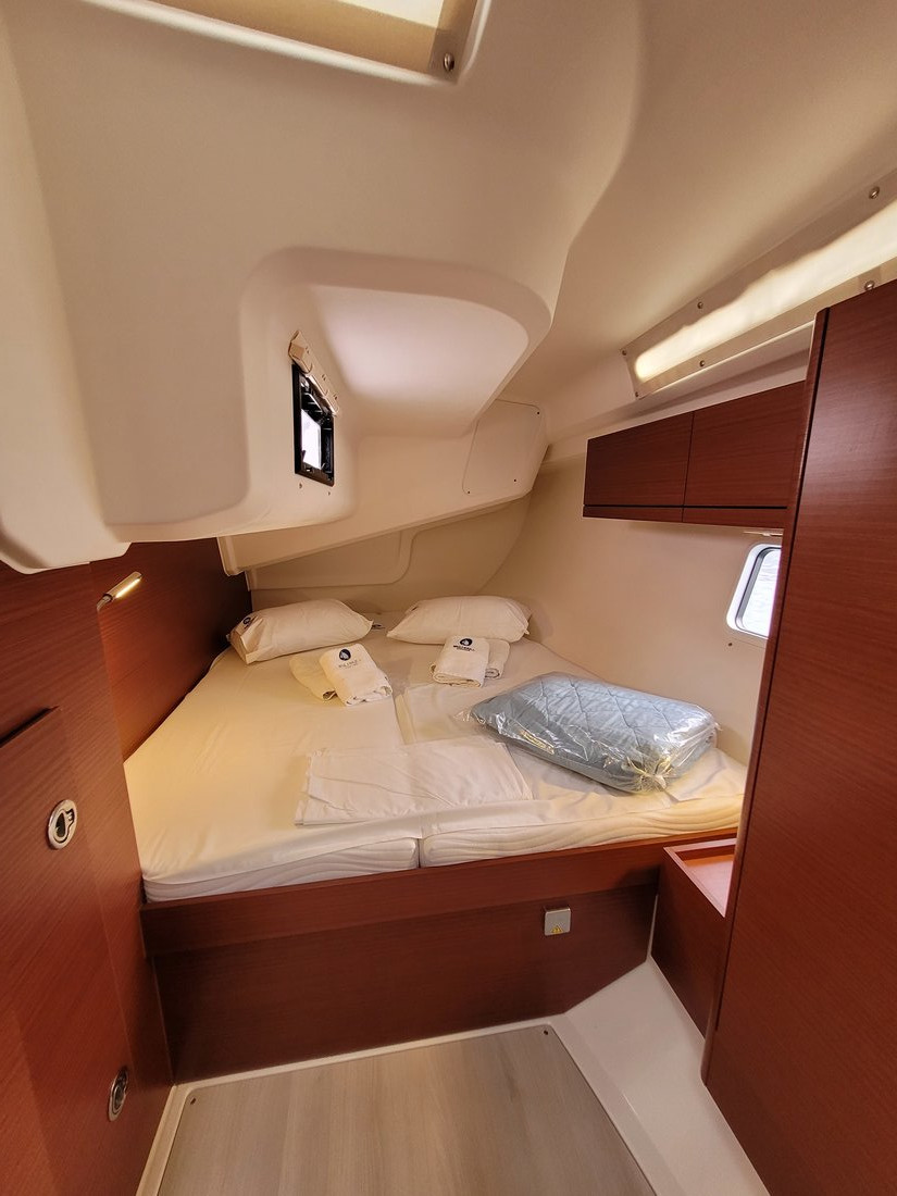 Hanse 418 - 3 cab. — photo 11