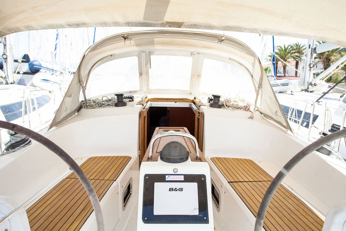 Bavaria Cruiser 37 - 3 cab. — photo 4