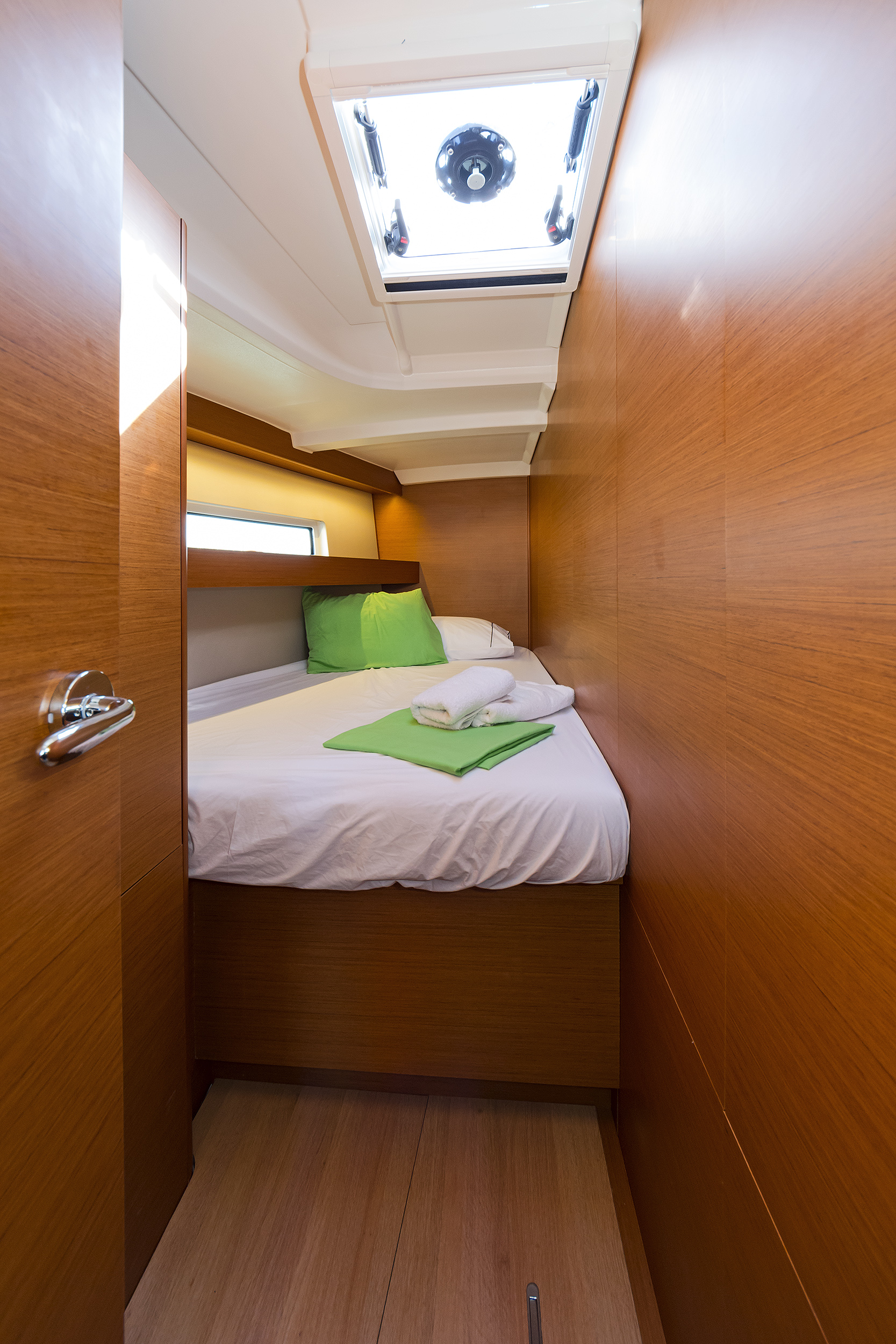 Sun Odyssey 440 - 4 cab. — photo 11
