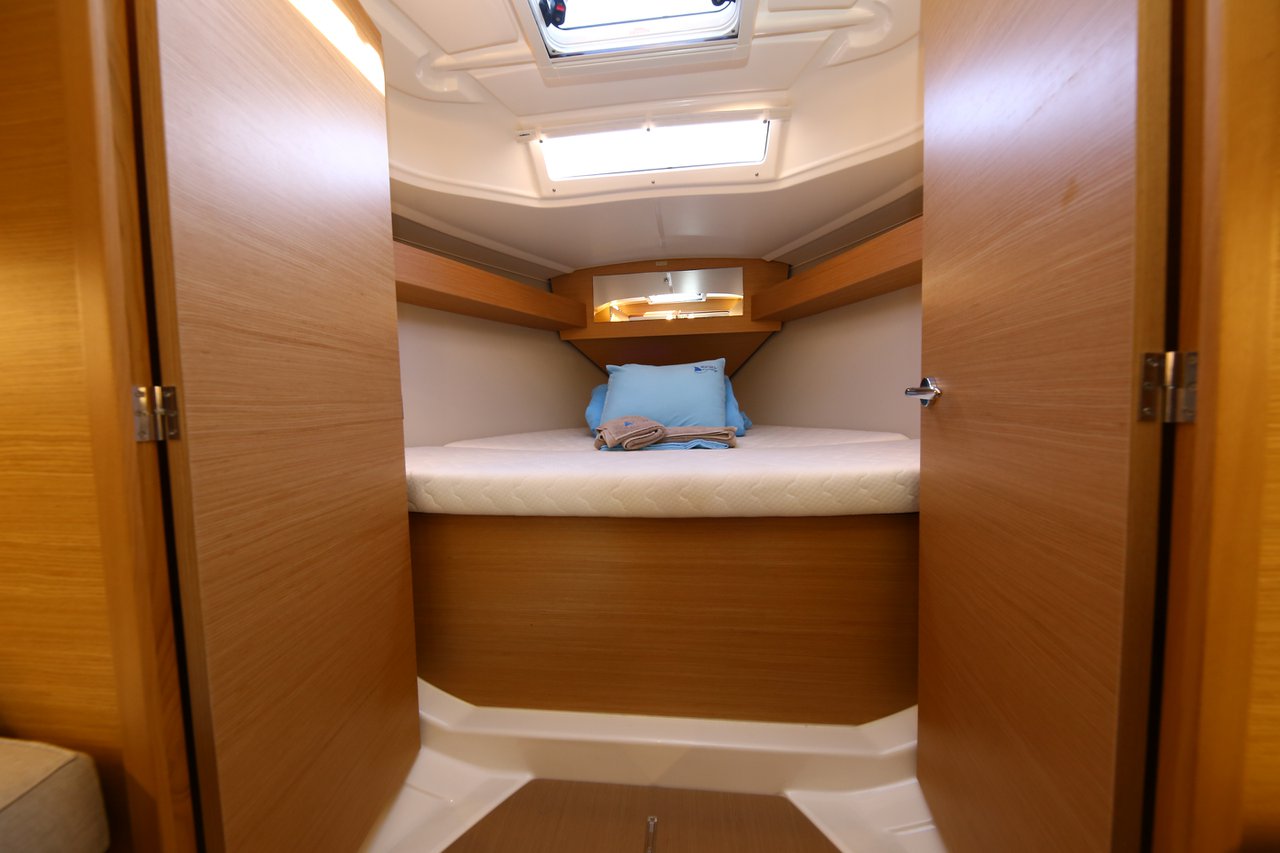 Dufour 360 GL — photo 10