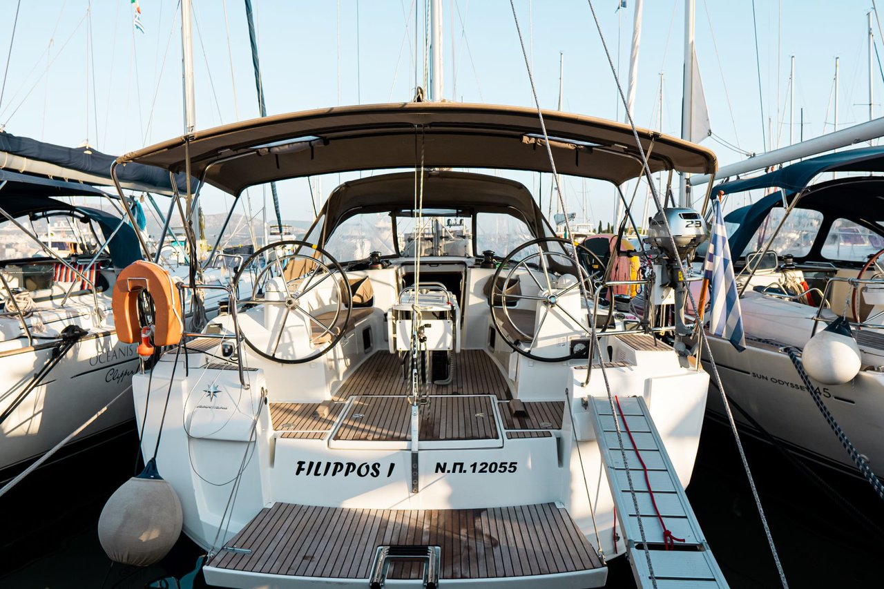 Sun Odyssey 479 - 4 cab. — photo 4