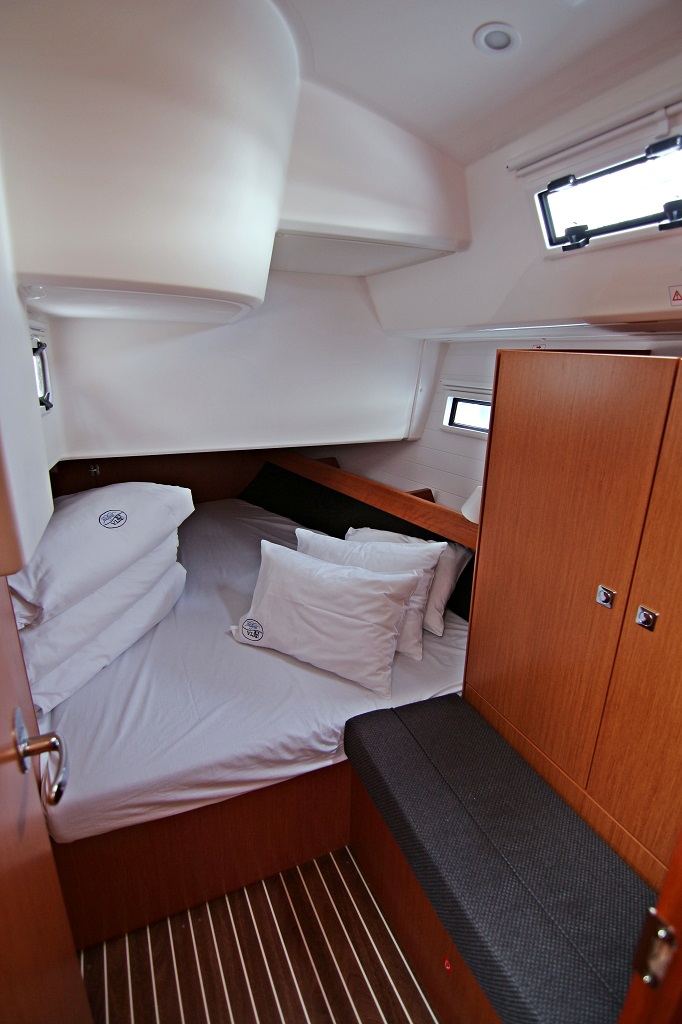 Bavaria Cruiser 41 - 3 cab. — photo 15