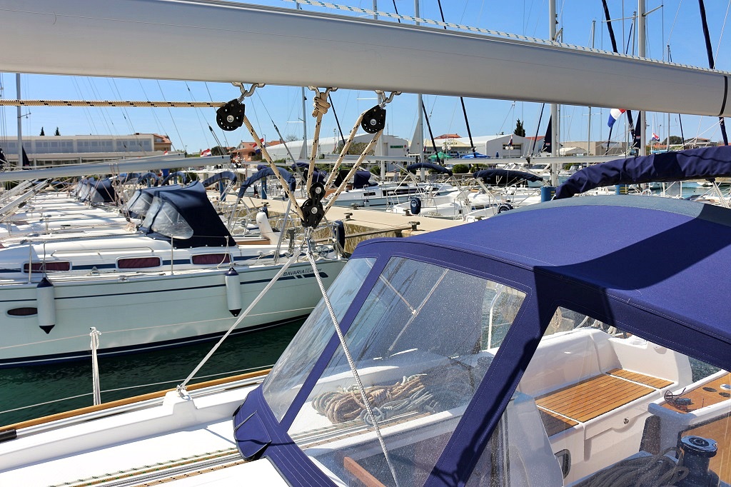 Dufour 382 GL — photo 5