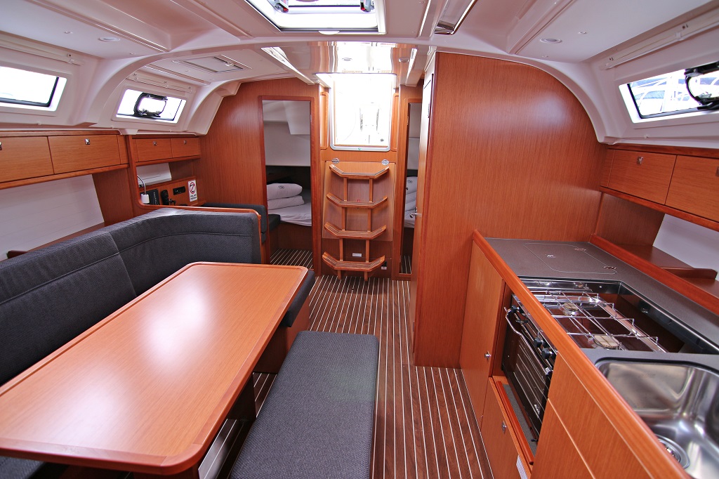 Bavaria Cruiser 41 - 3 cab. — photo 12