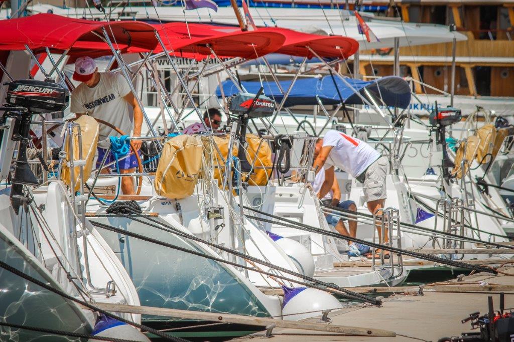 Oceanis 35 — photo 4