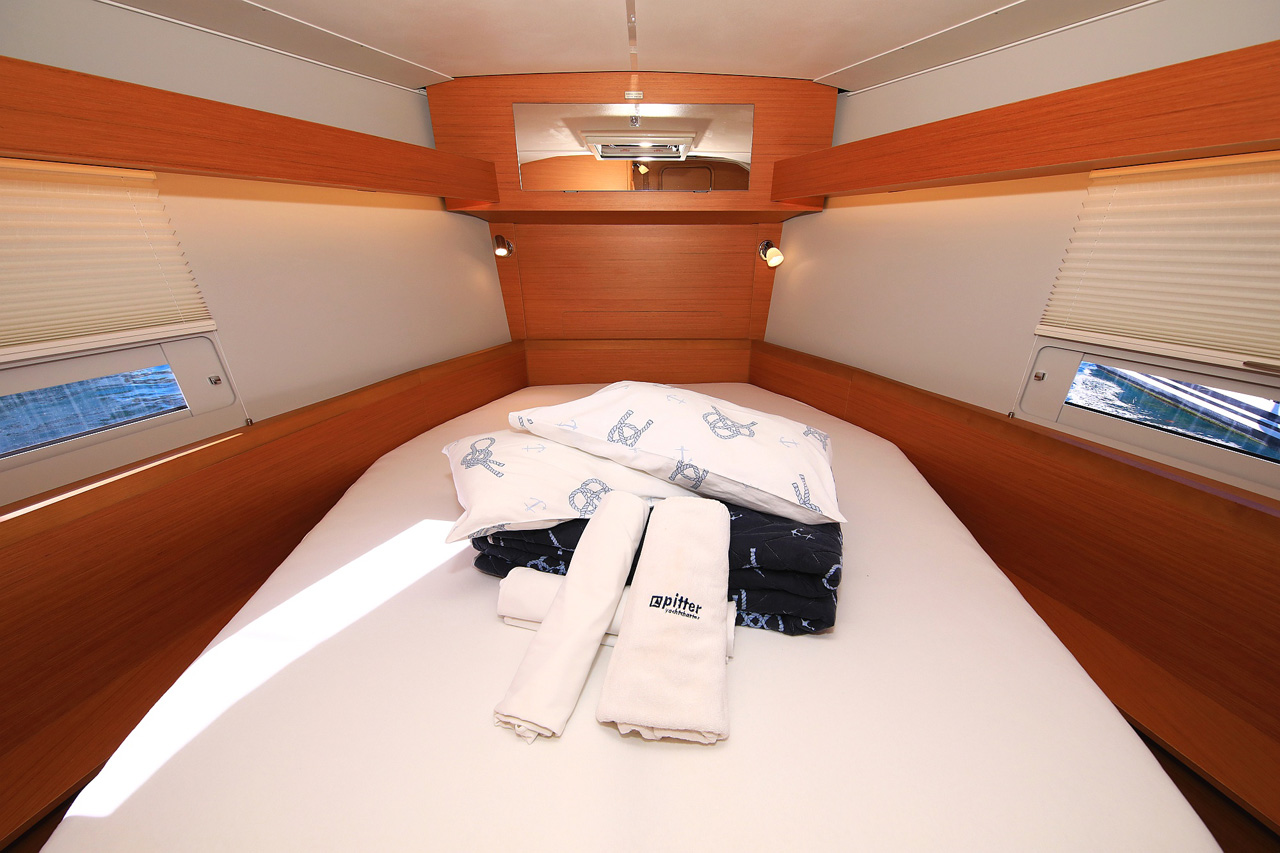 Dufour 430 - 3 cab. — photo 18
