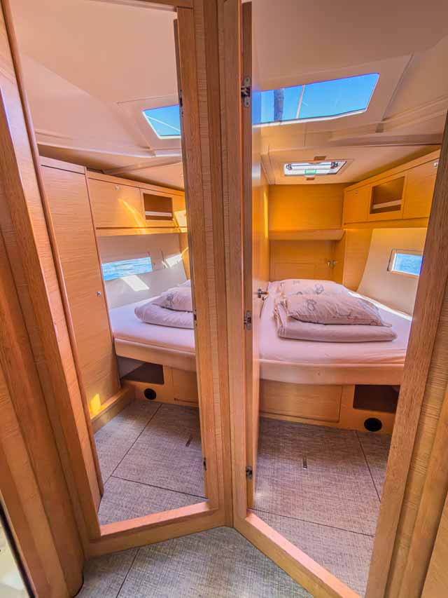 Dufour 470 performance - 4 cab. — photo 17