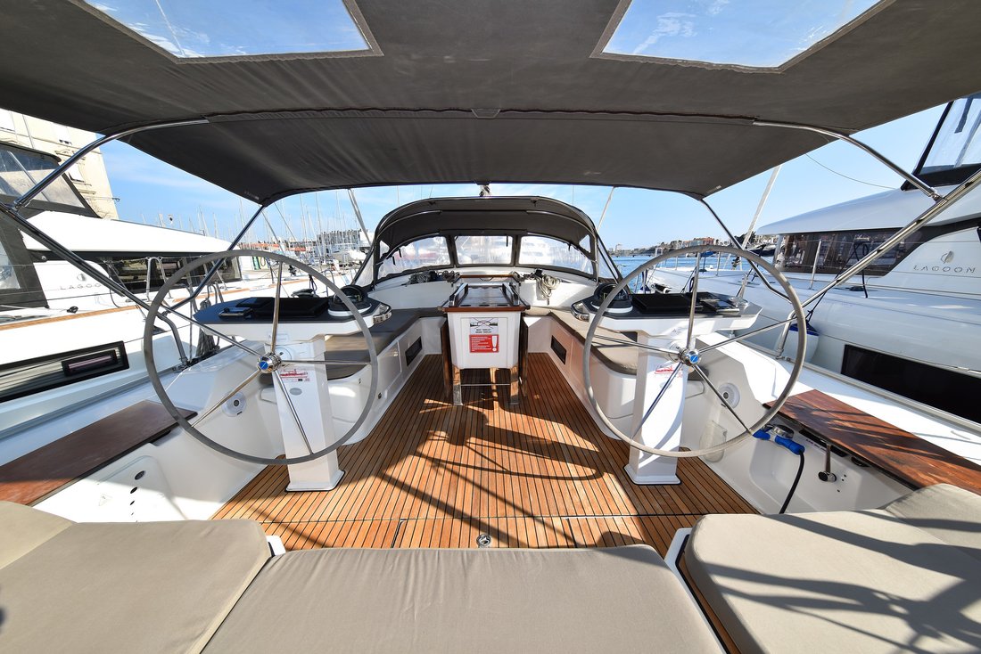 Bavaria Cruiser 56 - 5 + 1 cab. — photo 6