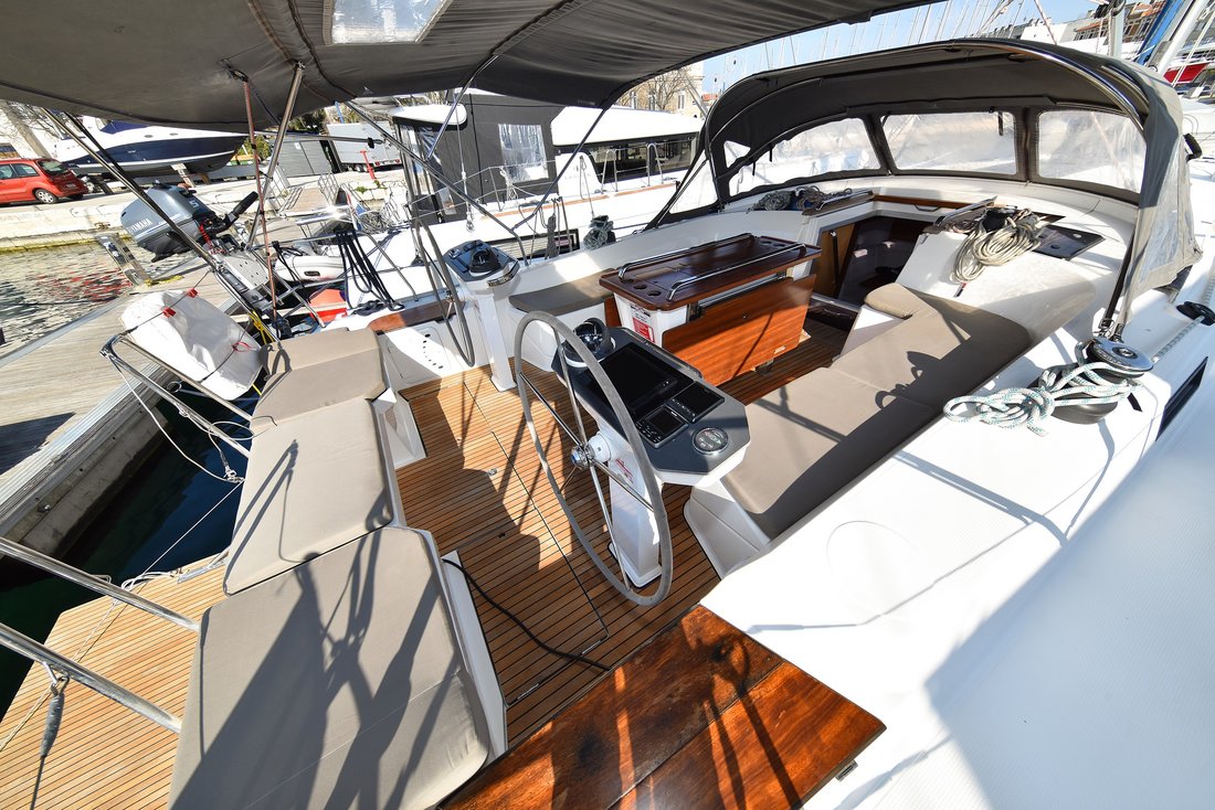 Bavaria Cruiser 56 - 5 + 1 cab. — photo 11