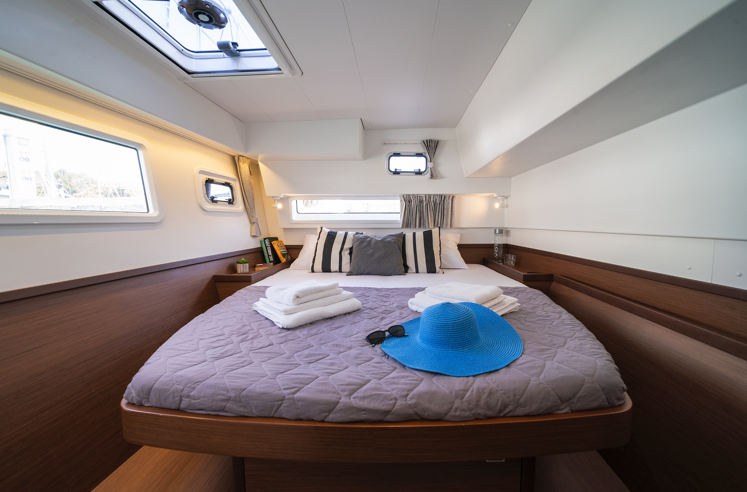 Lagoon 42 - 4 + 2 cab. — photo 17
