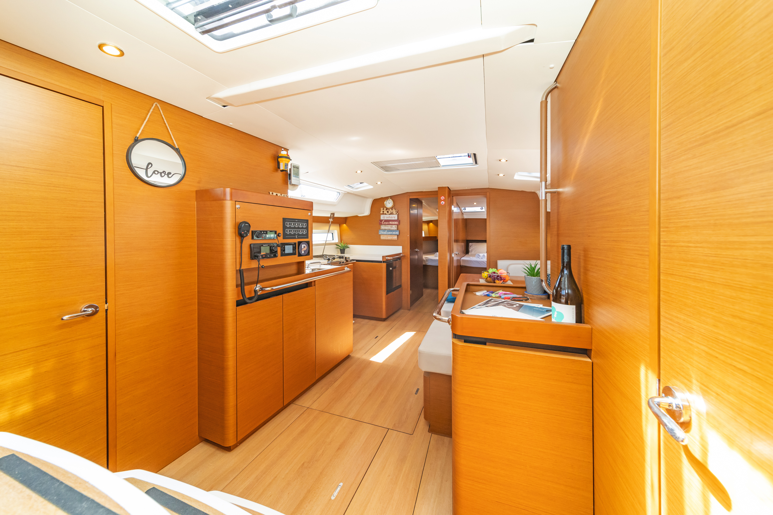 Sun Odyssey 490 - 5 + 1 cab. — photo 7