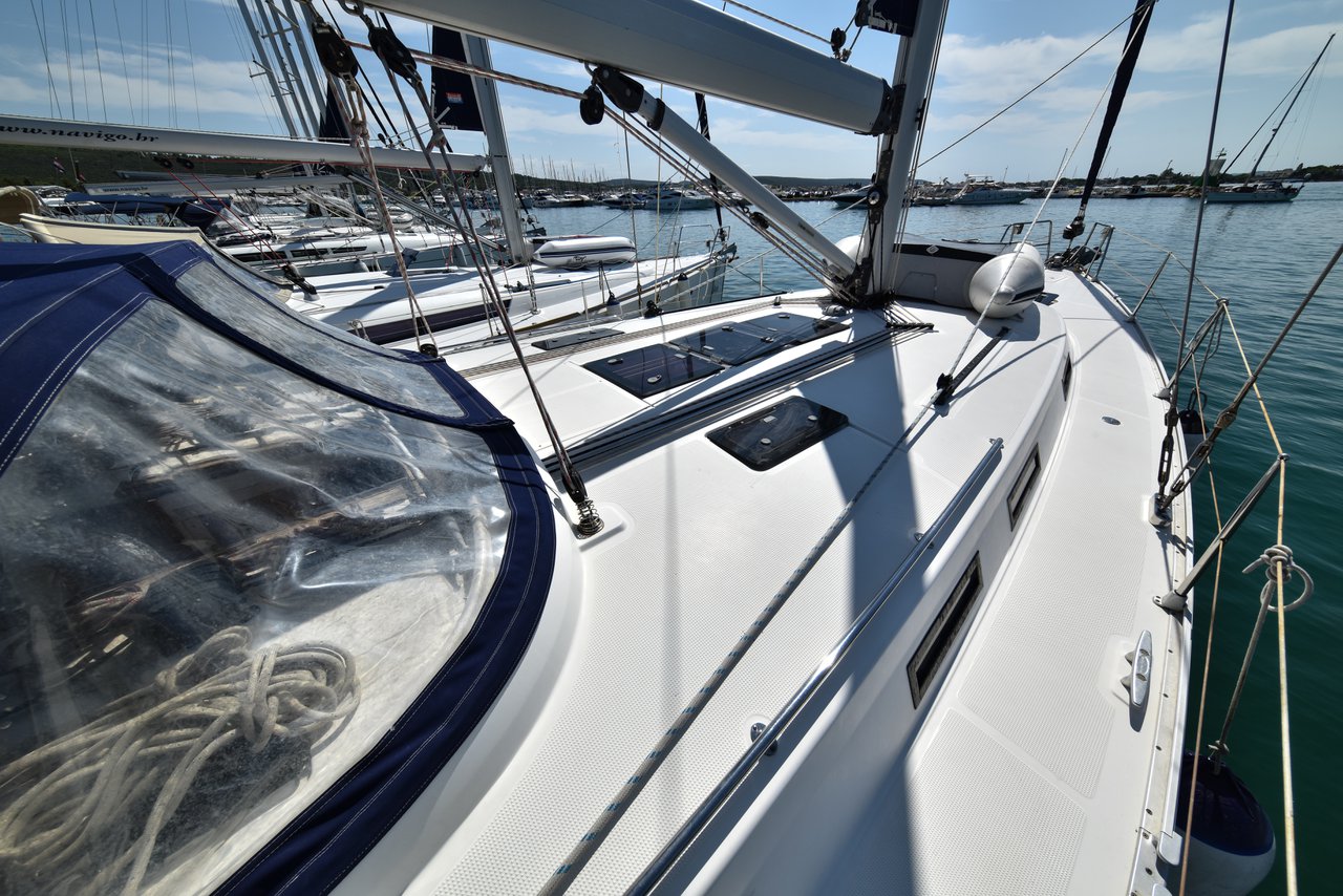 Bavaria Cruiser 45 - 4 cab. — photo 25