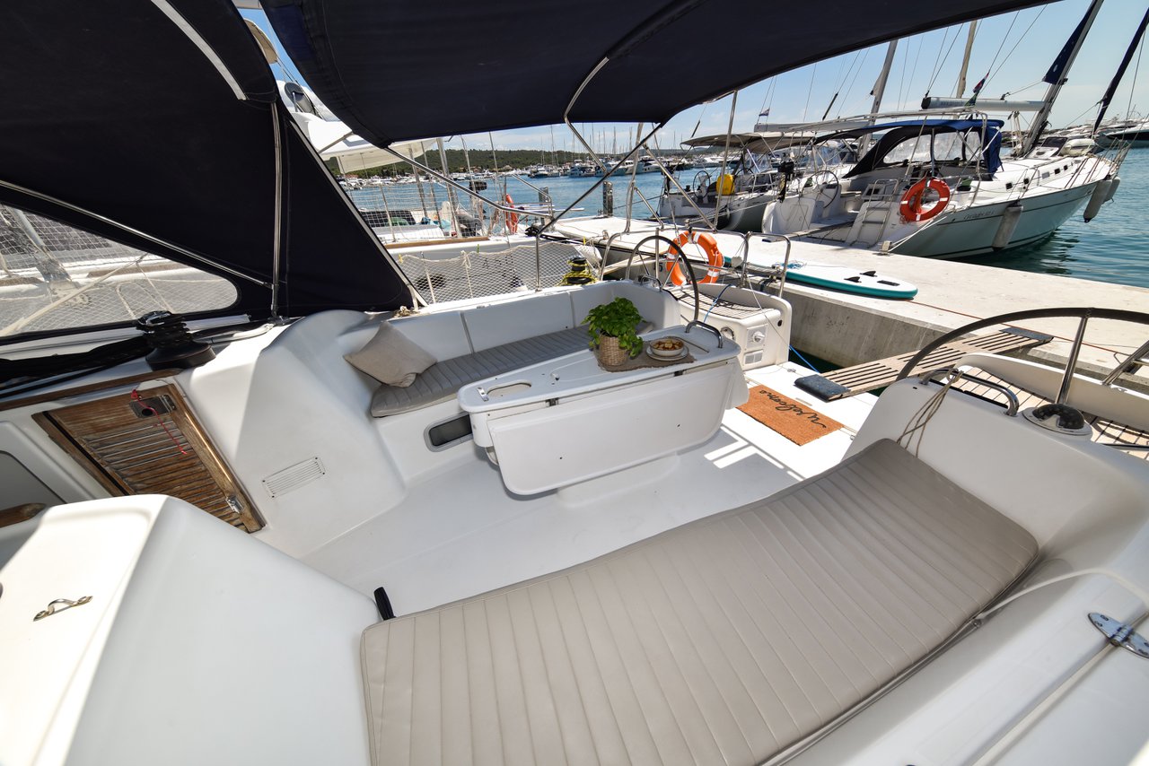 Cyclades 50.5 - 5 + 1 cab. — photo 8