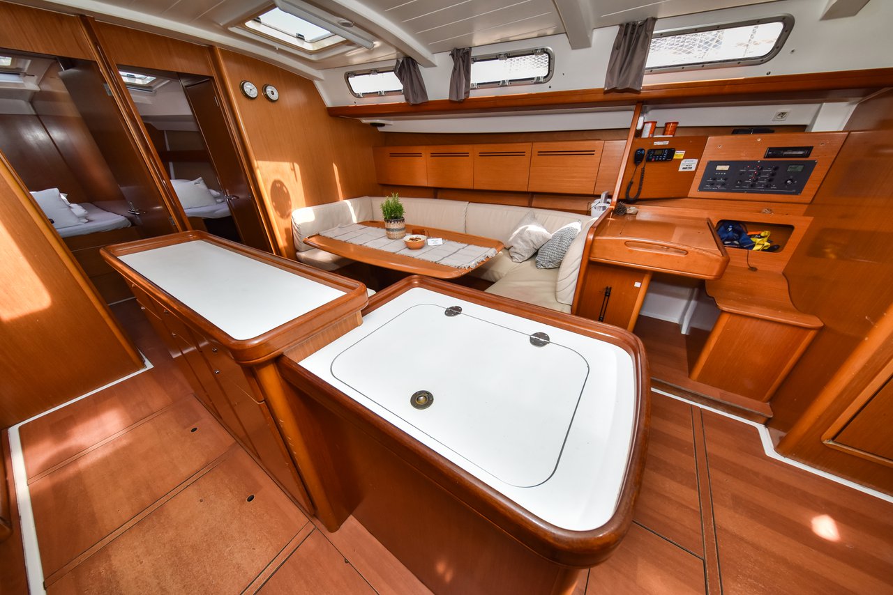 Cyclades 50.5 - 5 + 1 cab. — photo 25
