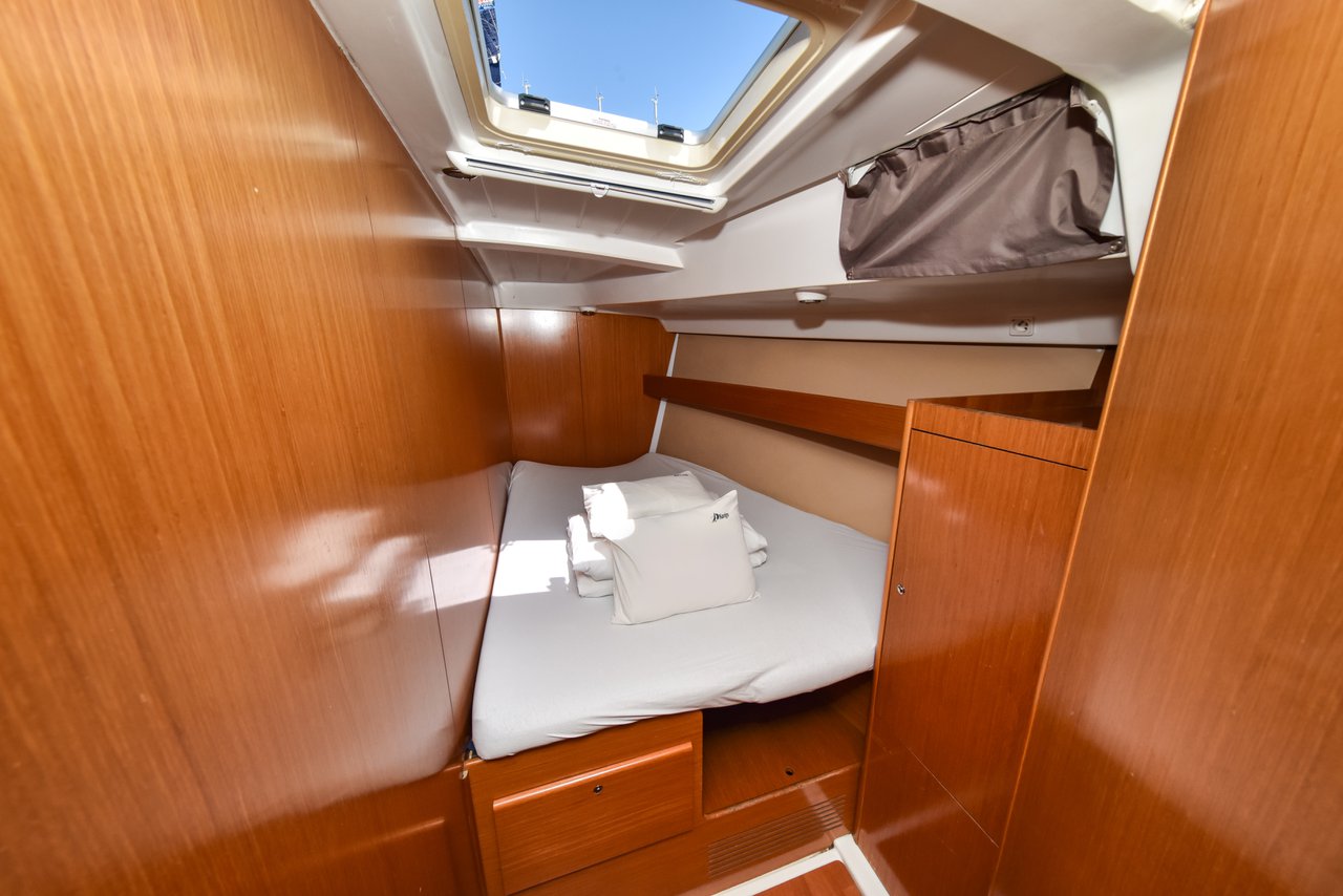 Cyclades 50.5 - 5 + 1 cab. — photo 29