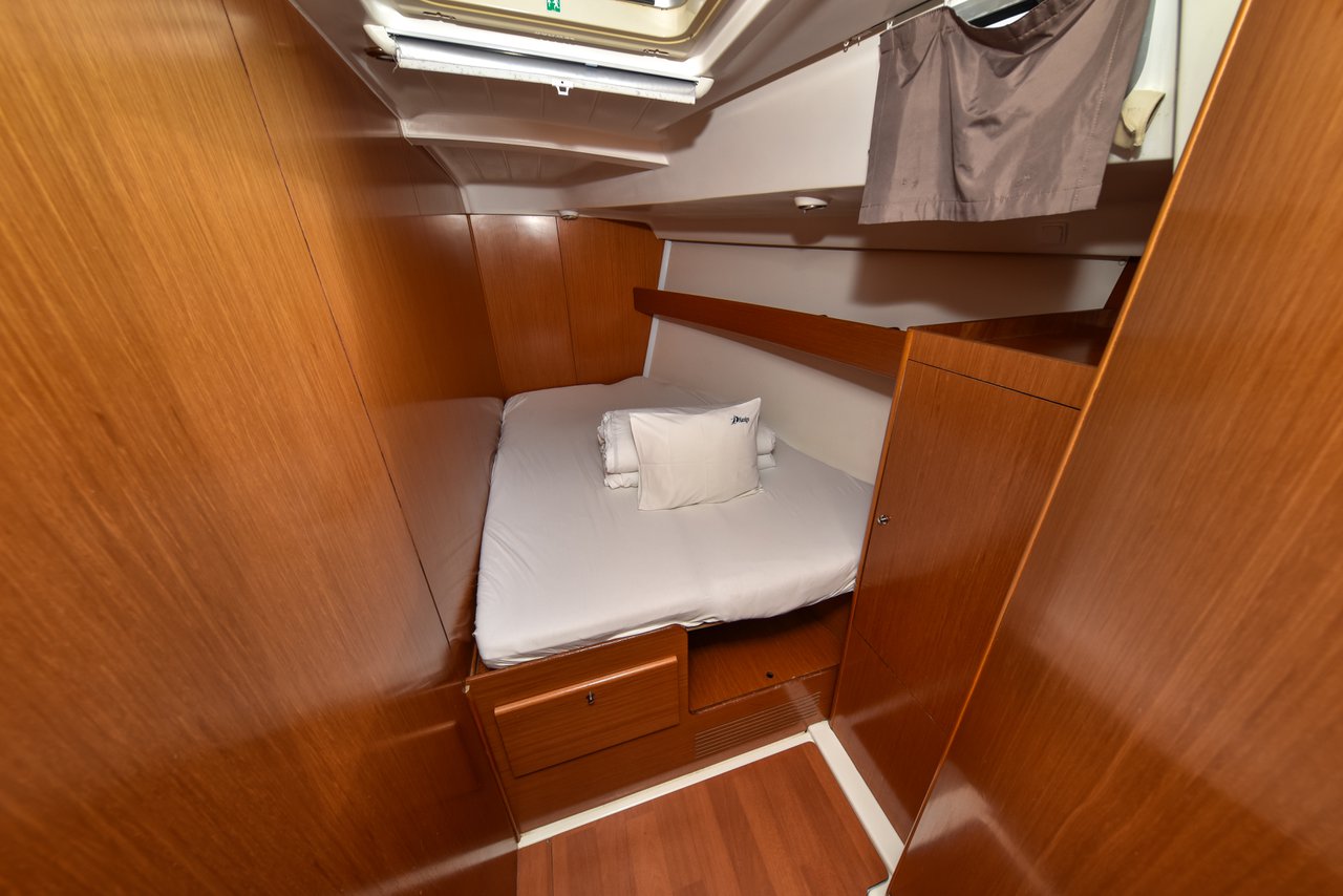 Cyclades 50.5 - 5 + 1 cab. — photo 29