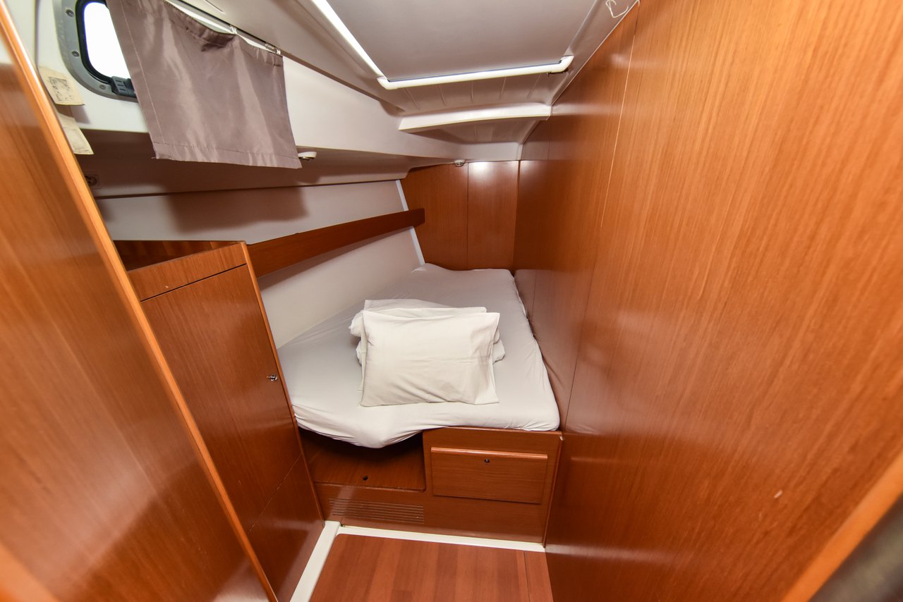 Cyclades 50.5 - 5 + 1 cab. — photo 34