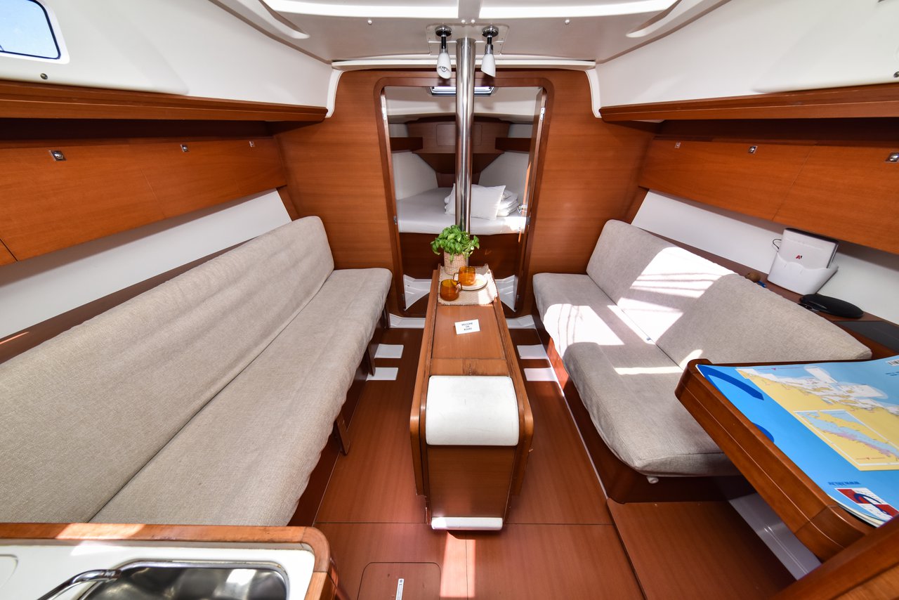 Dufour 350 GL — photo 18