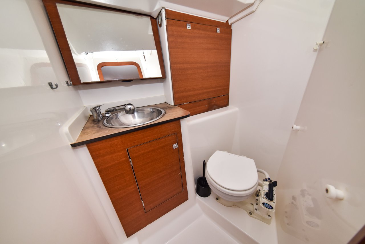 Dufour 350 GL — photo 28
