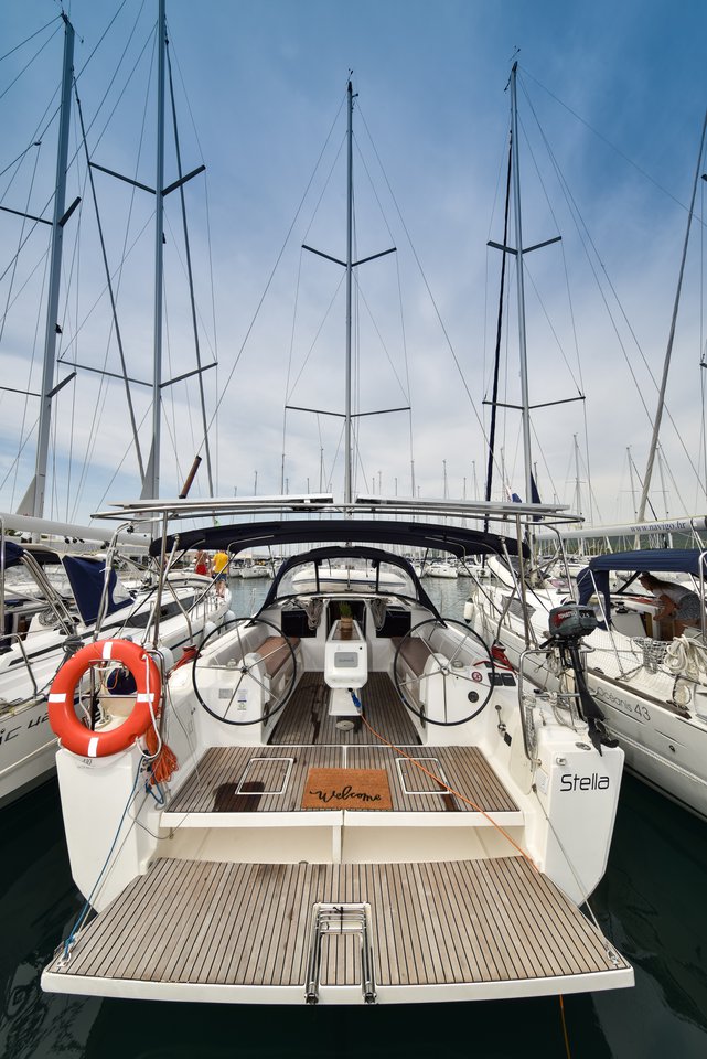 Dufour 410 GL — photo 33