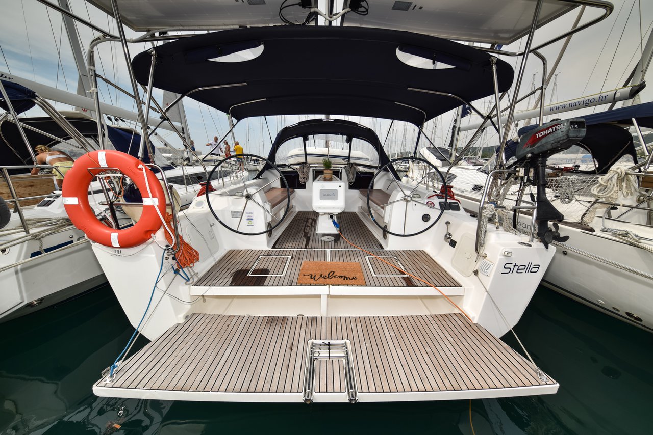 Dufour 410 GL — photo 35