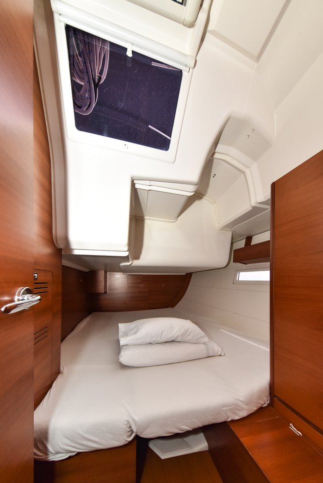 Dufour 410 GL — photo 24