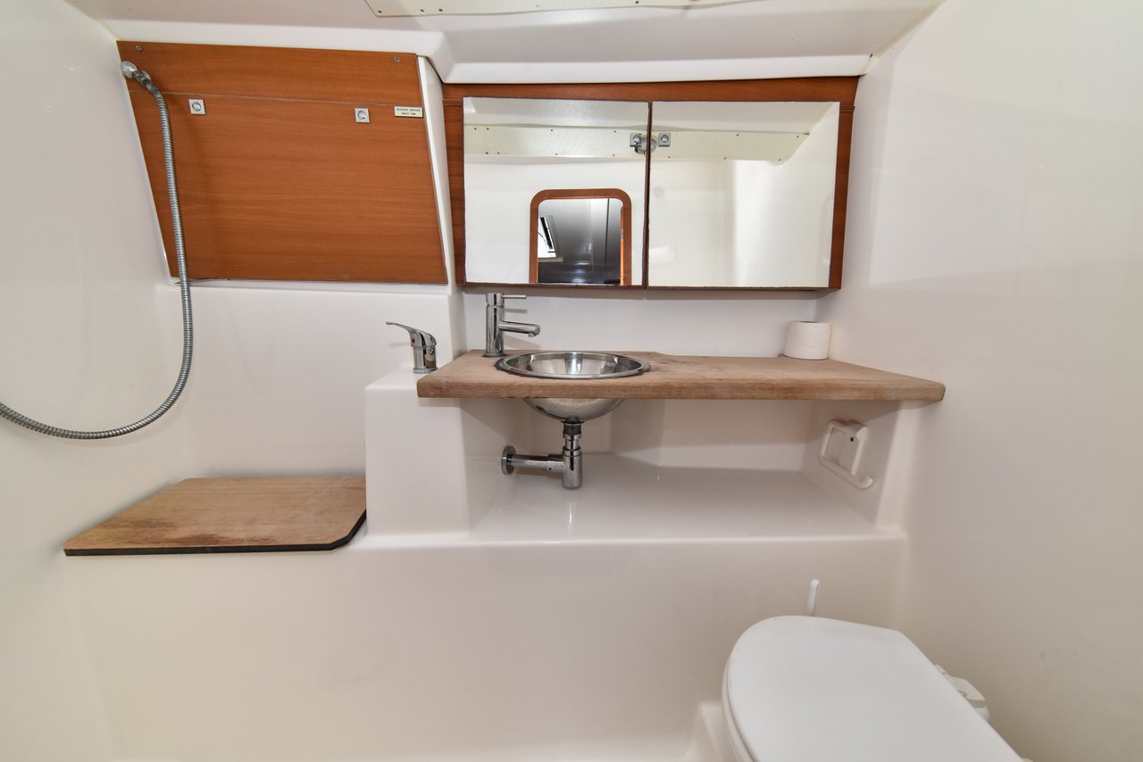 Dufour 410 GL — photo 26