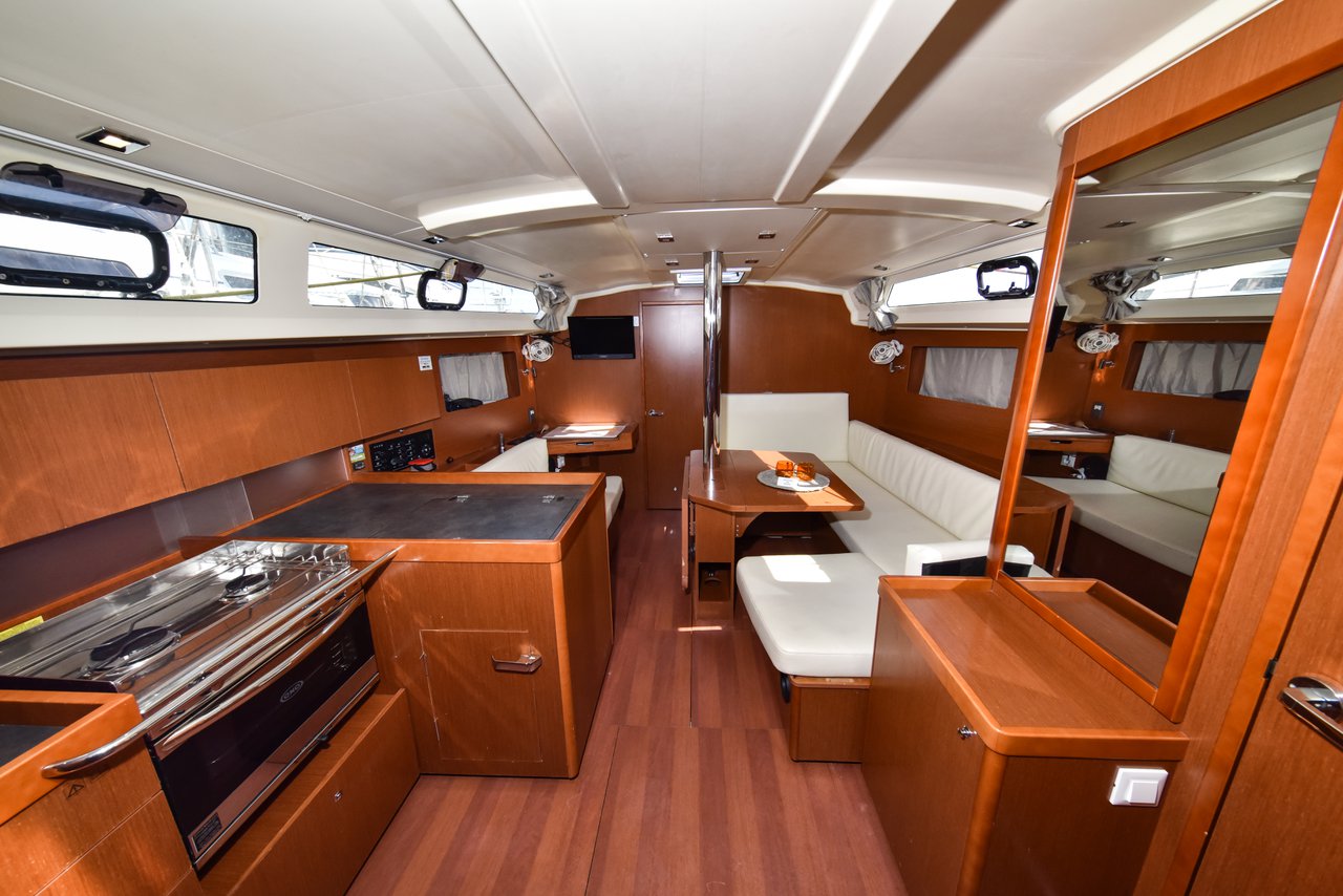 Oceanis 41.1 — photo 17