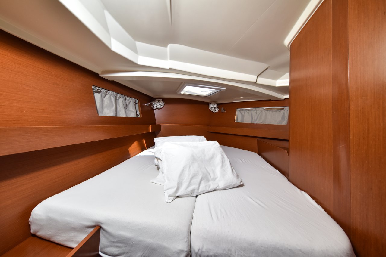Oceanis 41.1 — photo 26