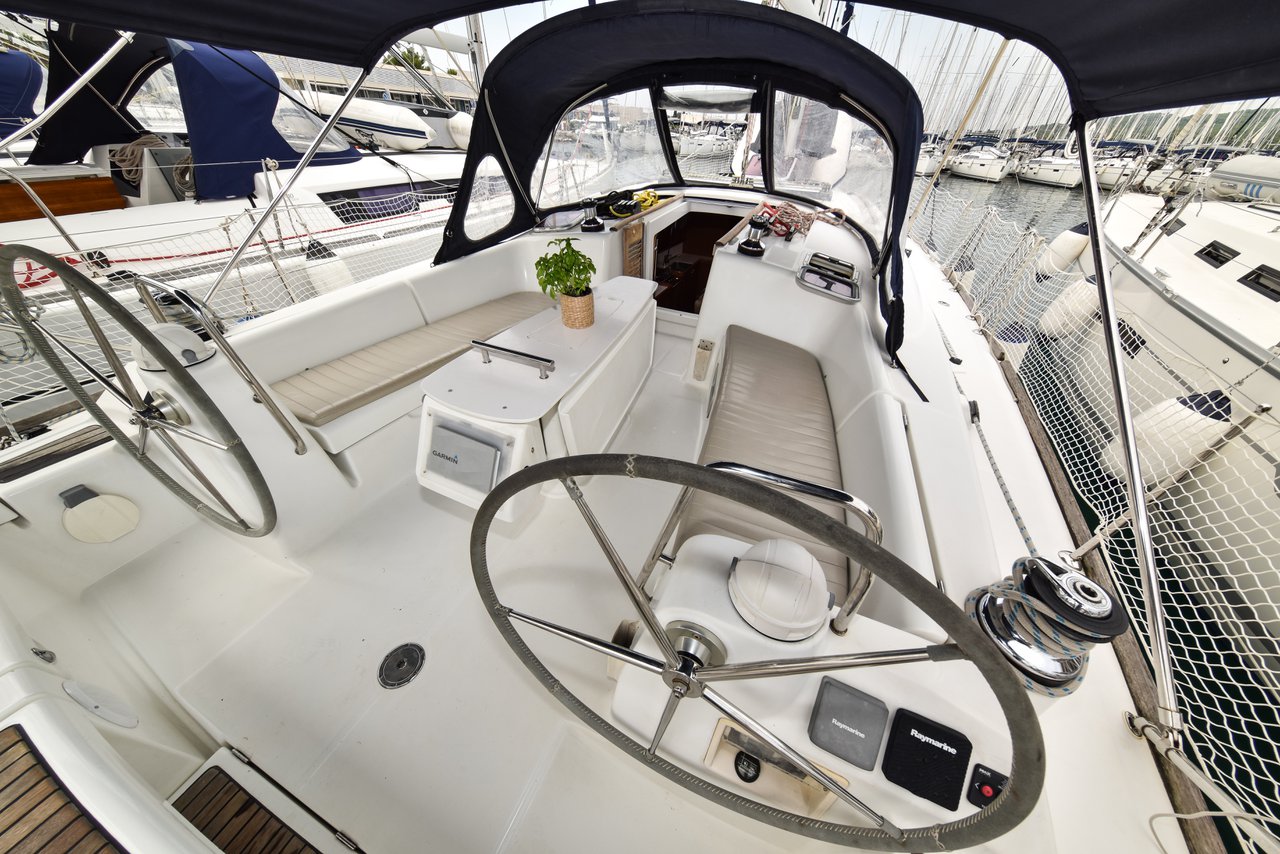 Oceanis 43 — photo 6