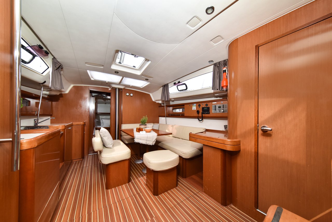 Oceanis 43 — photo 15