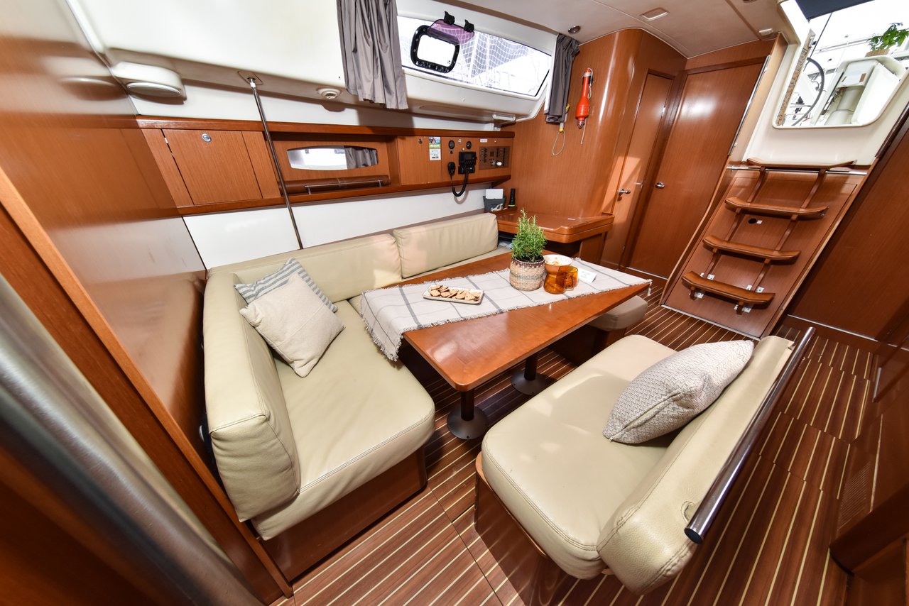 Oceanis 43 — photo 18