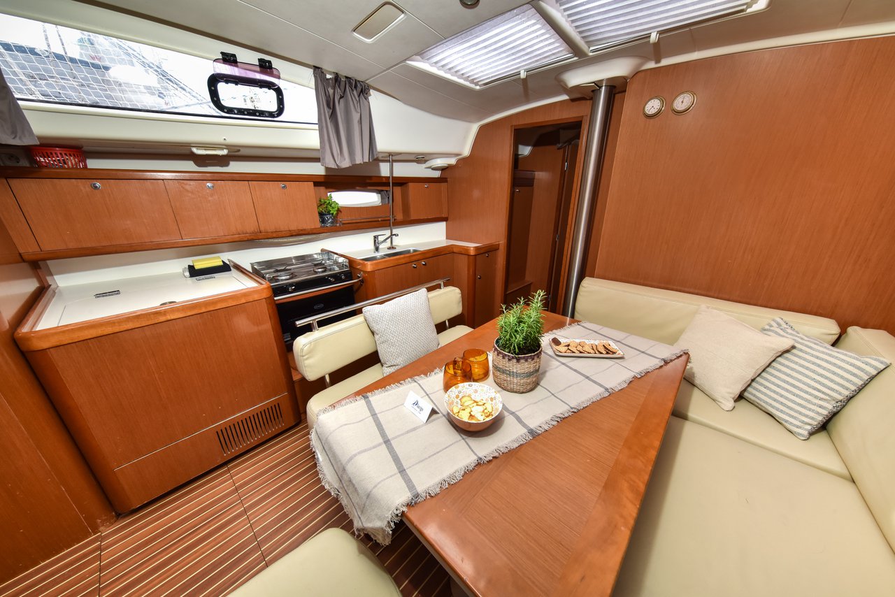 Oceanis 43 — photo 21