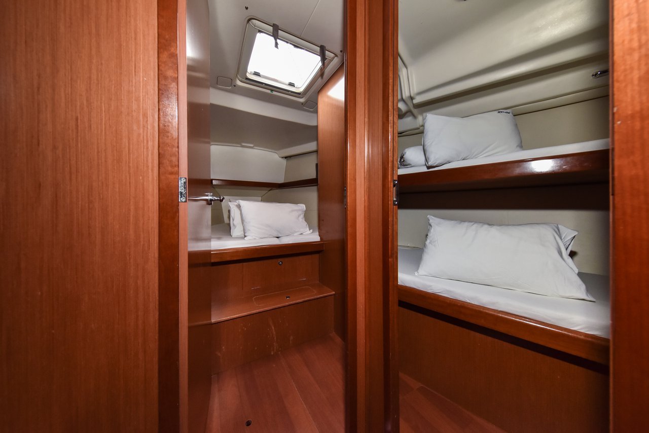 Oceanis 43 — photo 30