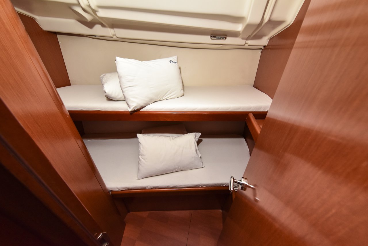 Oceanis 43 — photo 31