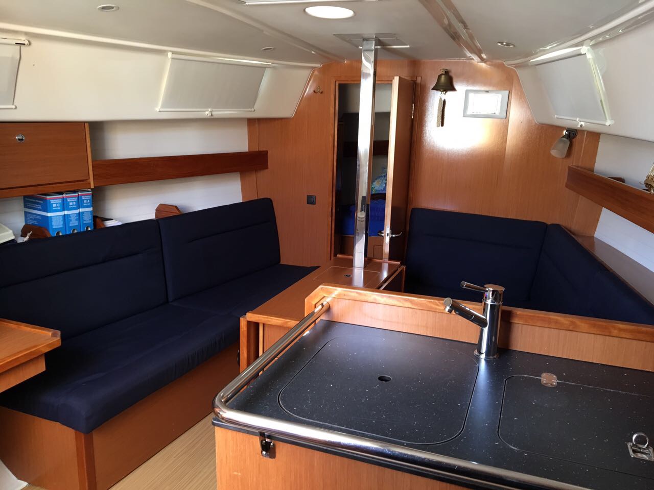 Bavaria Cruiser 32 — photo 3