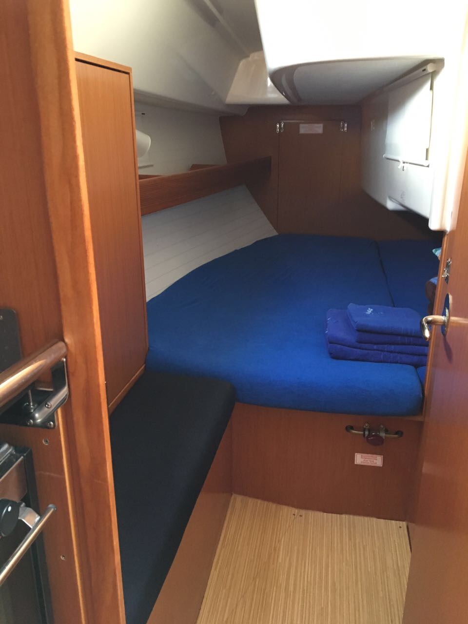 Bavaria Cruiser 32 — photo 8