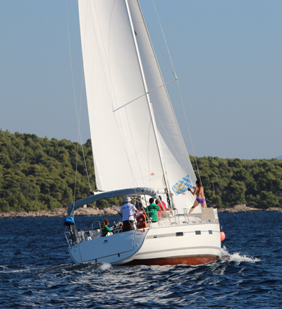 Bavaria Cruiser 40 — photo 1