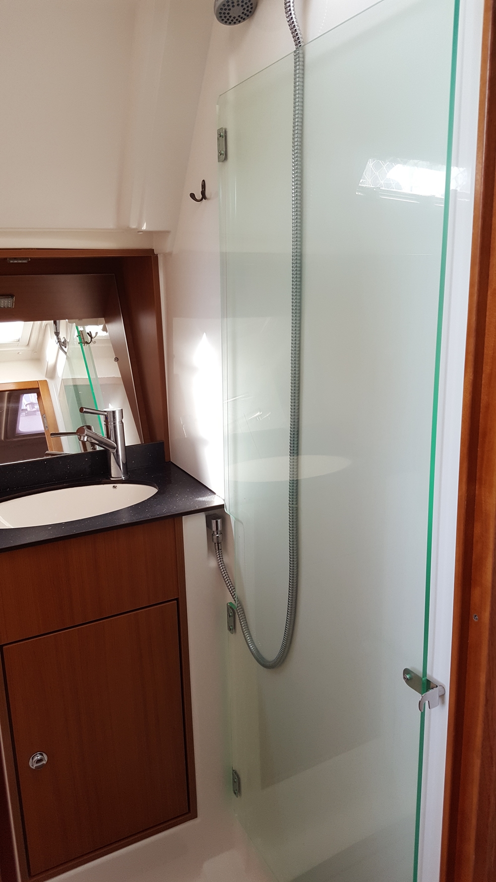 Bavaria Cruiser 40 — photo 15