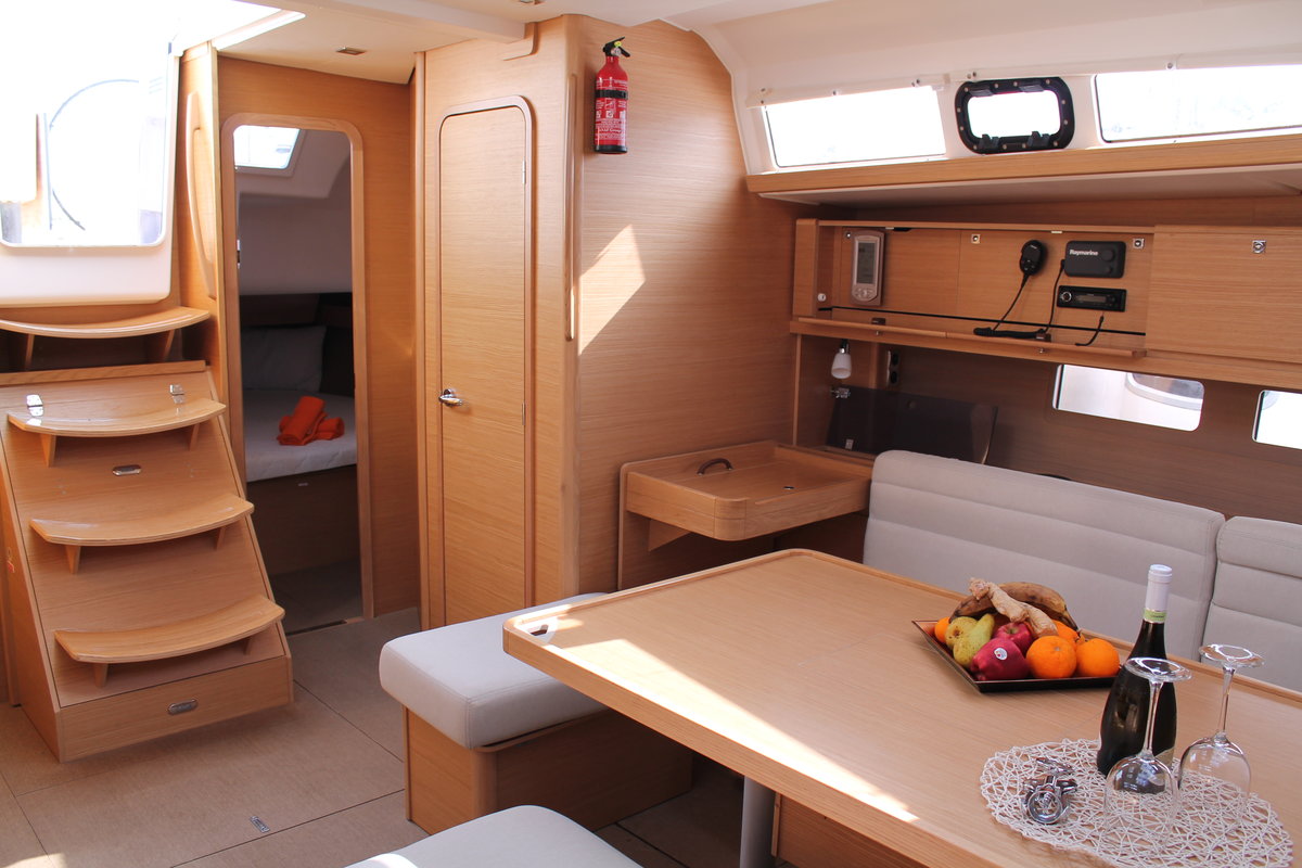 Dufour 460 GL — photo 13