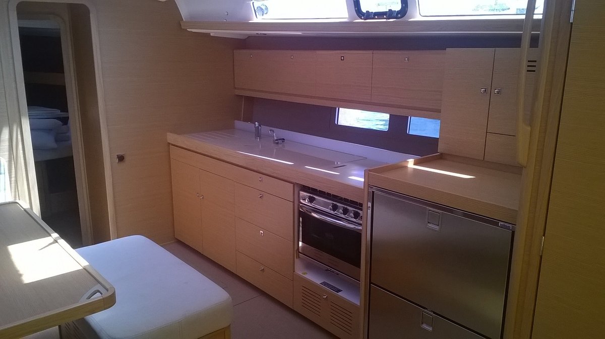 Dufour 460 GL — photo 17