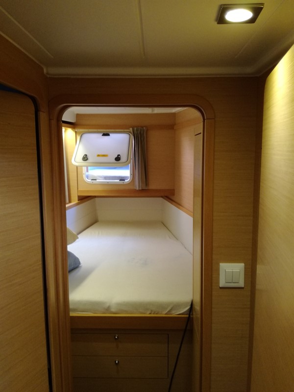 Lagoon 39 - 4 + 2 cab. — photo 10