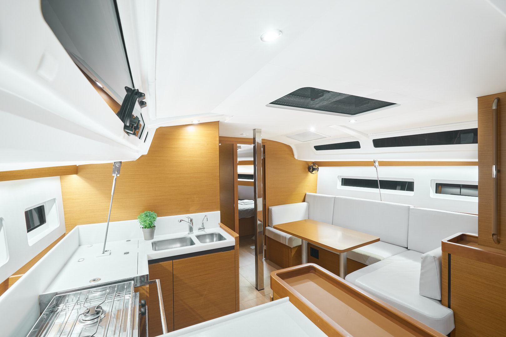 Sun Odyssey 440 - 4 cab. — photo 11