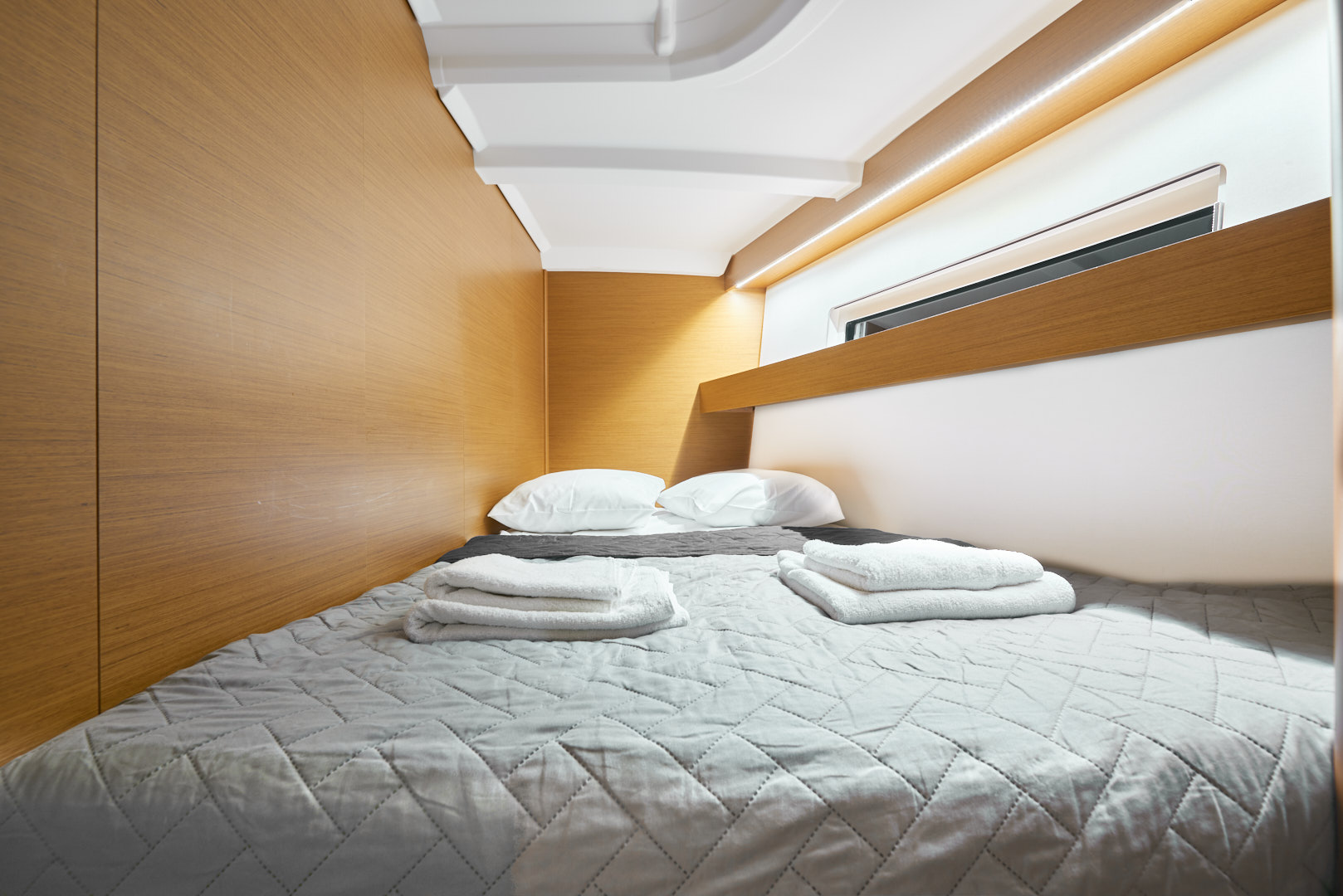 Sun Odyssey 440 - 4 cab. — photo 25