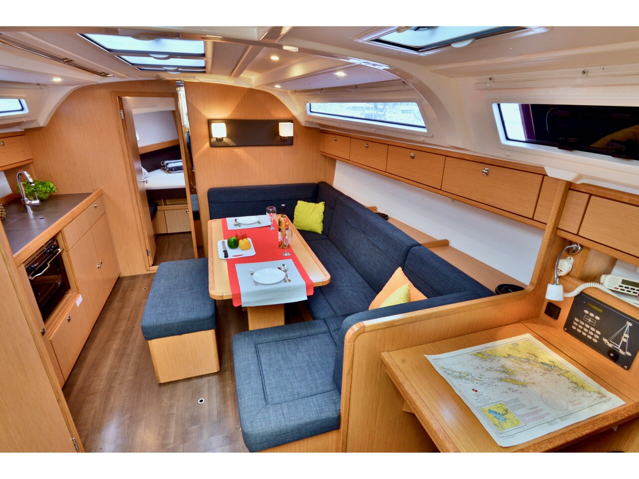 Bavaria Cruiser 41 - 3 cab. — photo 3